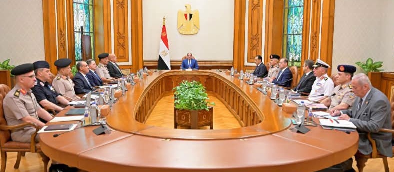 السيسي يترأس مجلس الدفاع الوطني بقصر الإتحادية