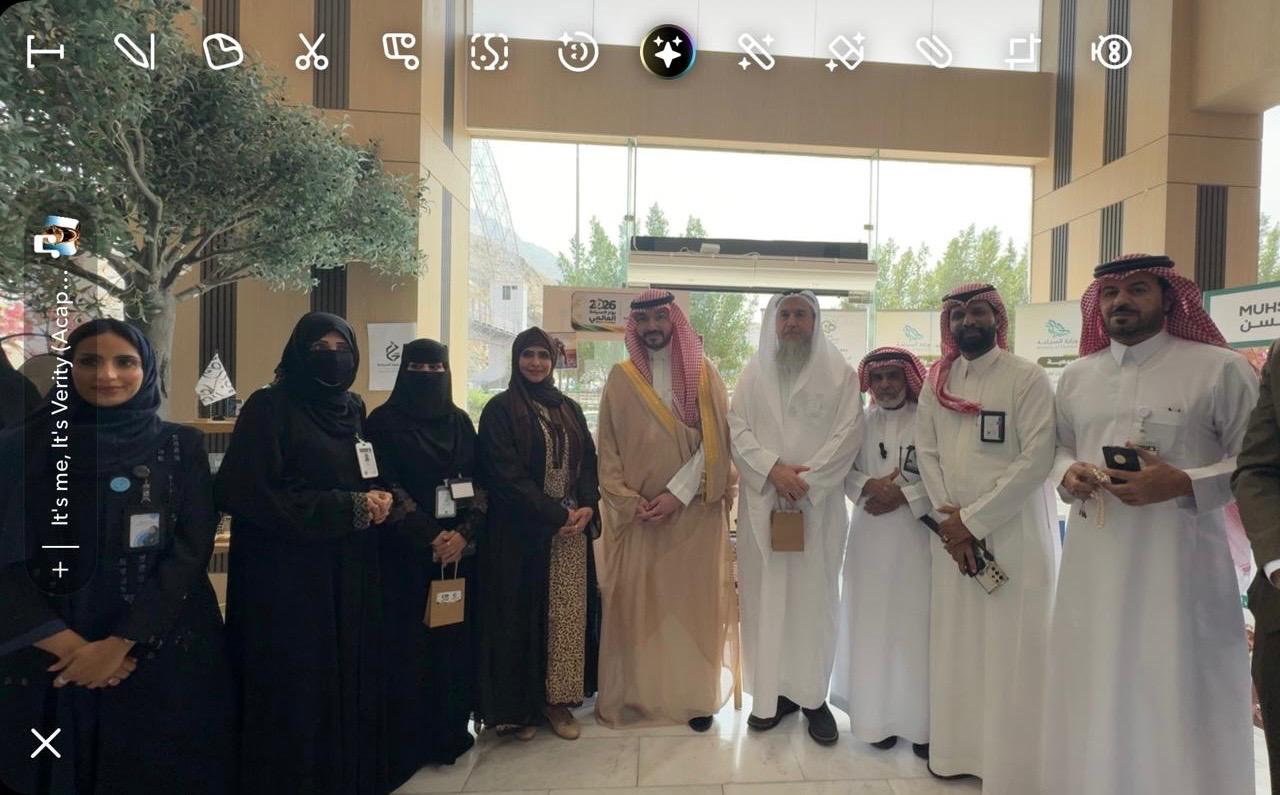 كلية مكة الأهلية تحتفي باليوم العالمي للسياحة بفعالية تجمع رواد القطاع السياحي