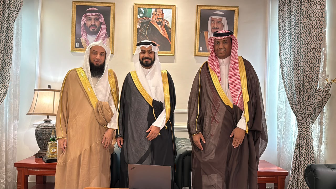 محافظ بحرة يدشّن منصة الإسكان التنموي لجمعية الجود