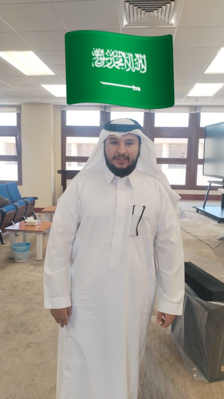 الباحث صالح آل حثول يحصل على درجة الماجستير 