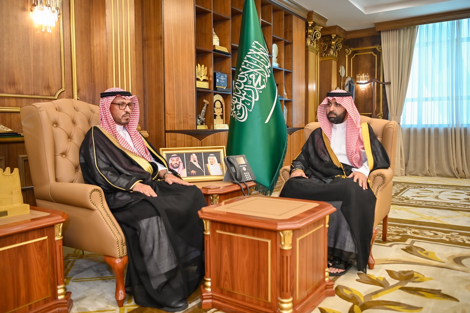 أمير جازان يستقبل رئيس وأعضاء مجلس إدارة جمعية الاستشارات النفسية والاجتماعية بالمنطقة