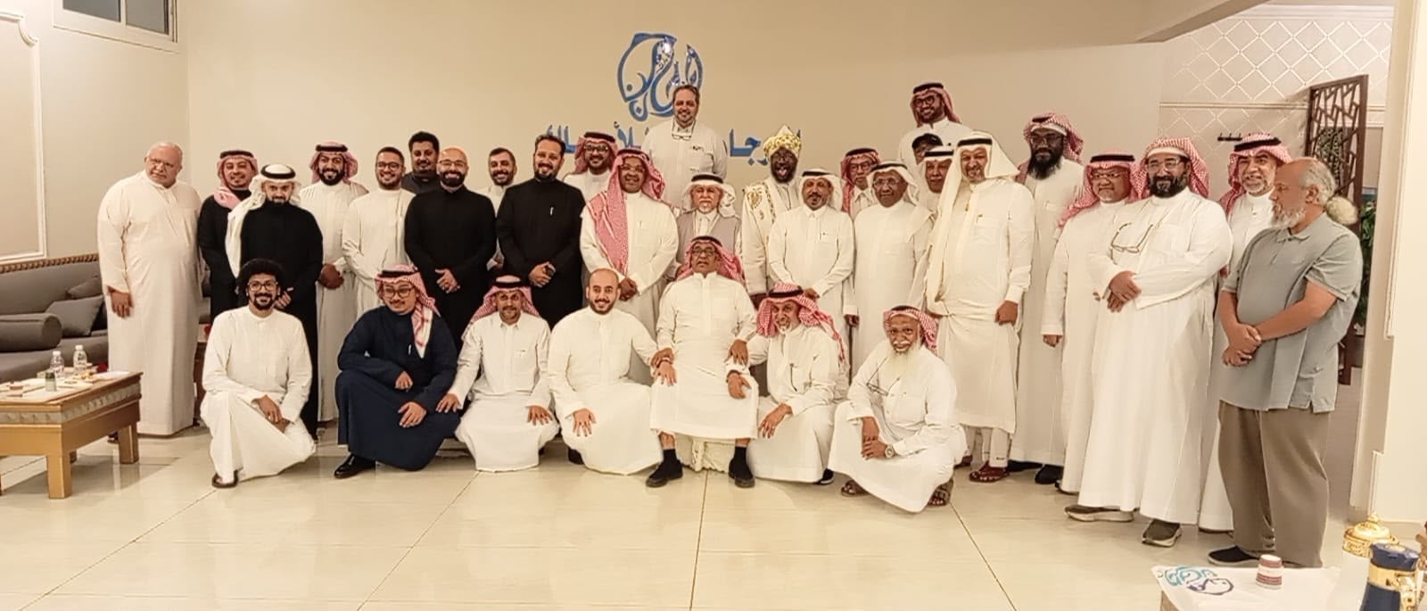 تكريم المهندس فهد سعيد باربود بعد 35 عاماً من العطاء في السعودية لهندسة الطيران