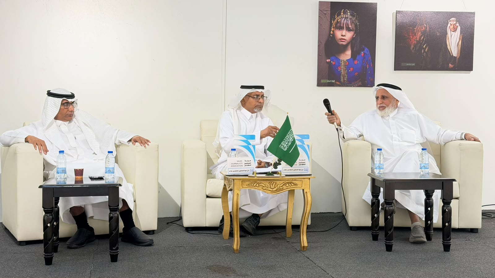 جازان تنبض بالخبرات الإعلامية: “صحفيو جازان” يستضيف الصميلي وباجعفر في “حديث الإعلاميين”