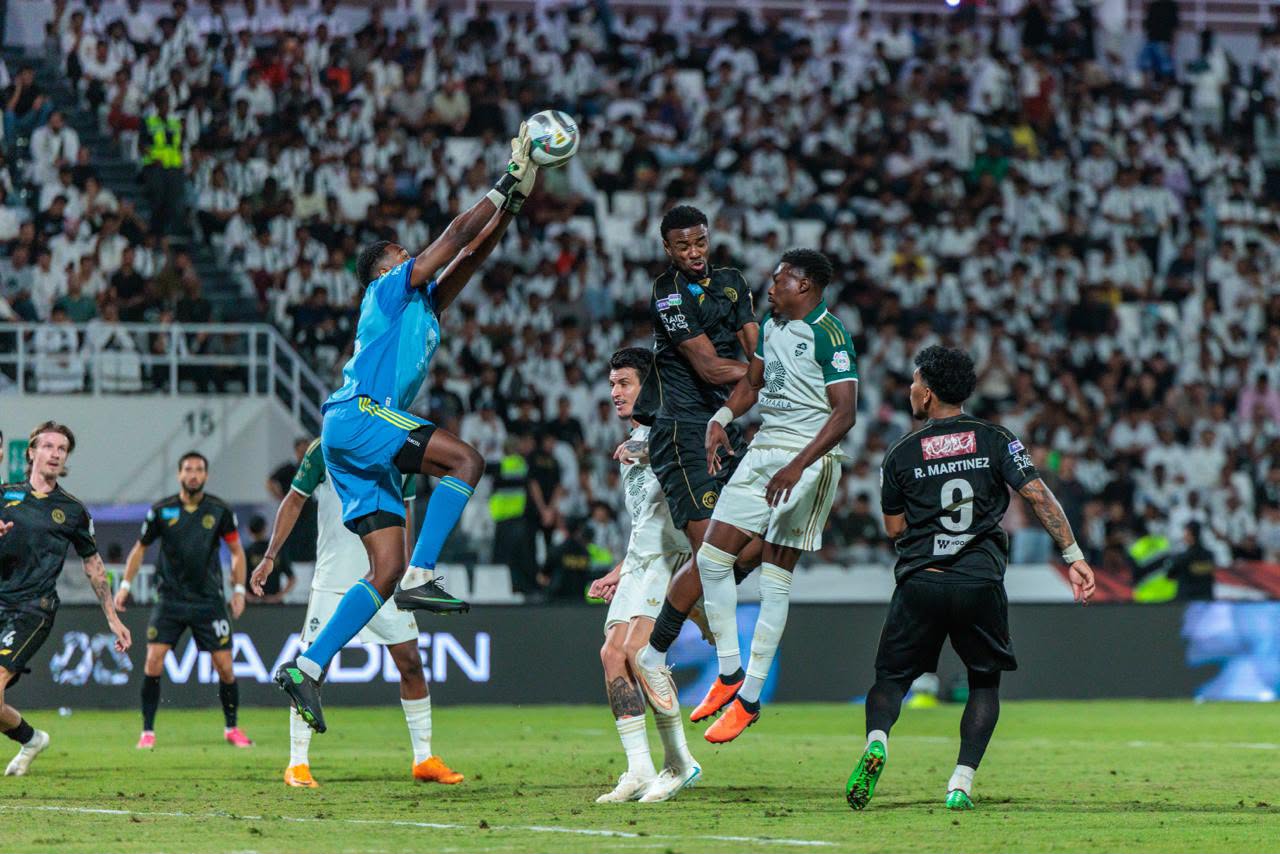 سداسية شبابية تطيح بوزتش من تدريب الاهلي