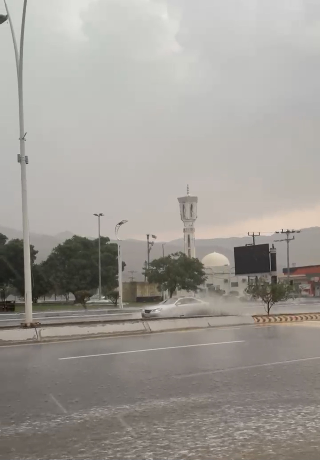 🌧️🌿 امطار خير وبركة على محافظة قلوة وقراها🌿🌧️